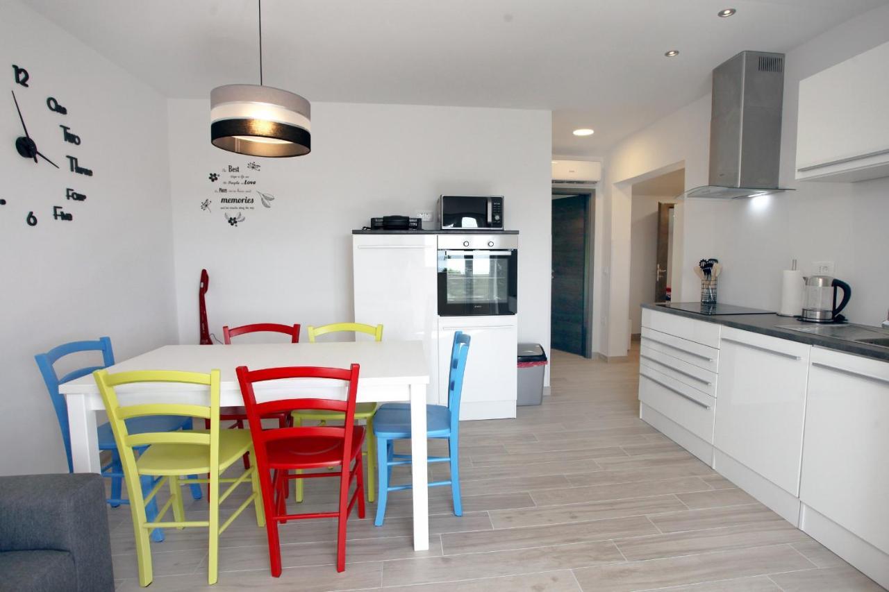 Sea View Istrian Countryside Apartment - Rota Dragonja Εξωτερικό φωτογραφία
