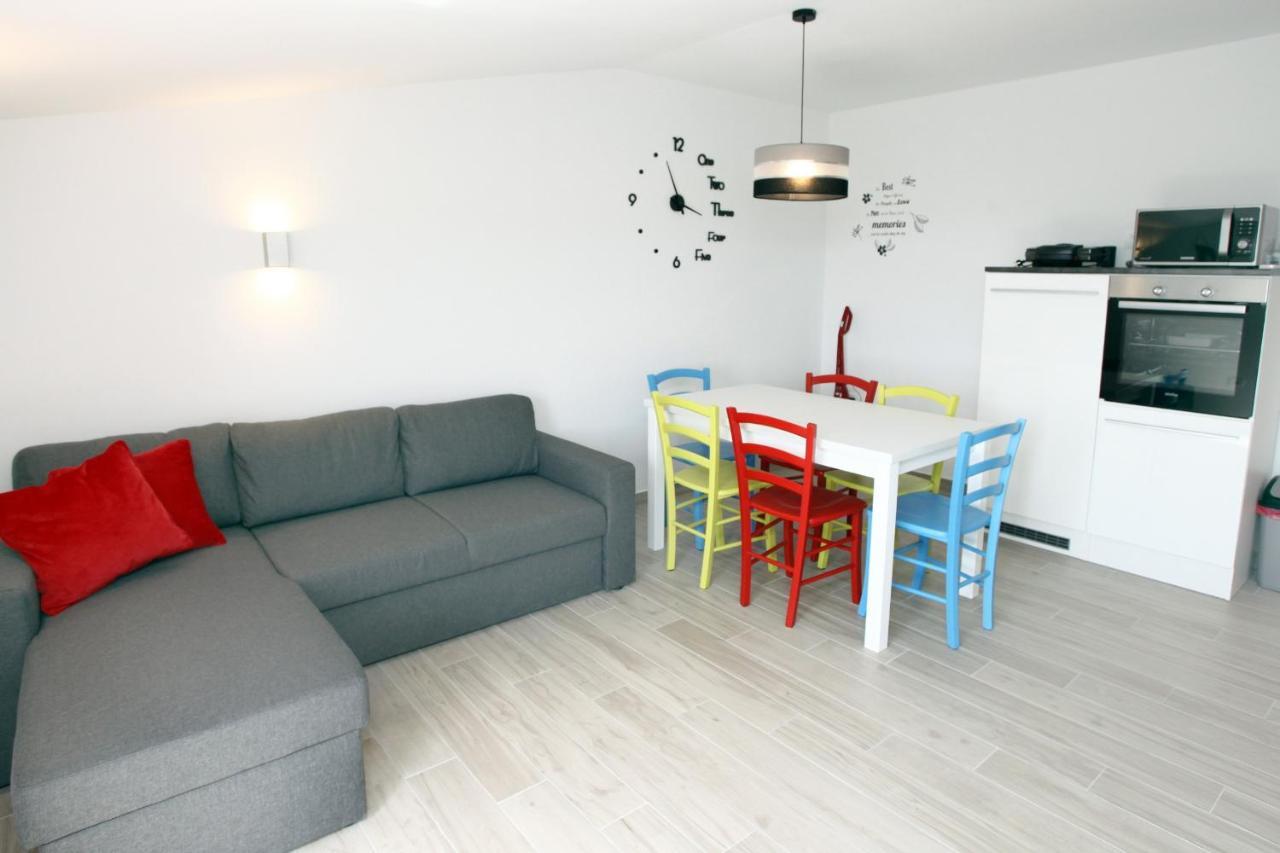 Sea View Istrian Countryside Apartment - Rota Dragonja Εξωτερικό φωτογραφία