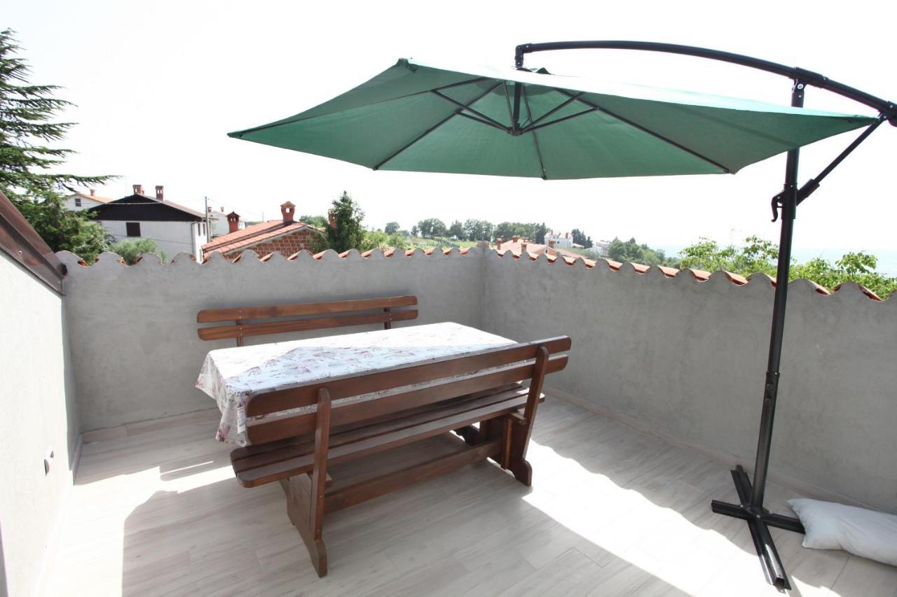 Sea View Istrian Countryside Apartment - Rota Dragonja Εξωτερικό φωτογραφία