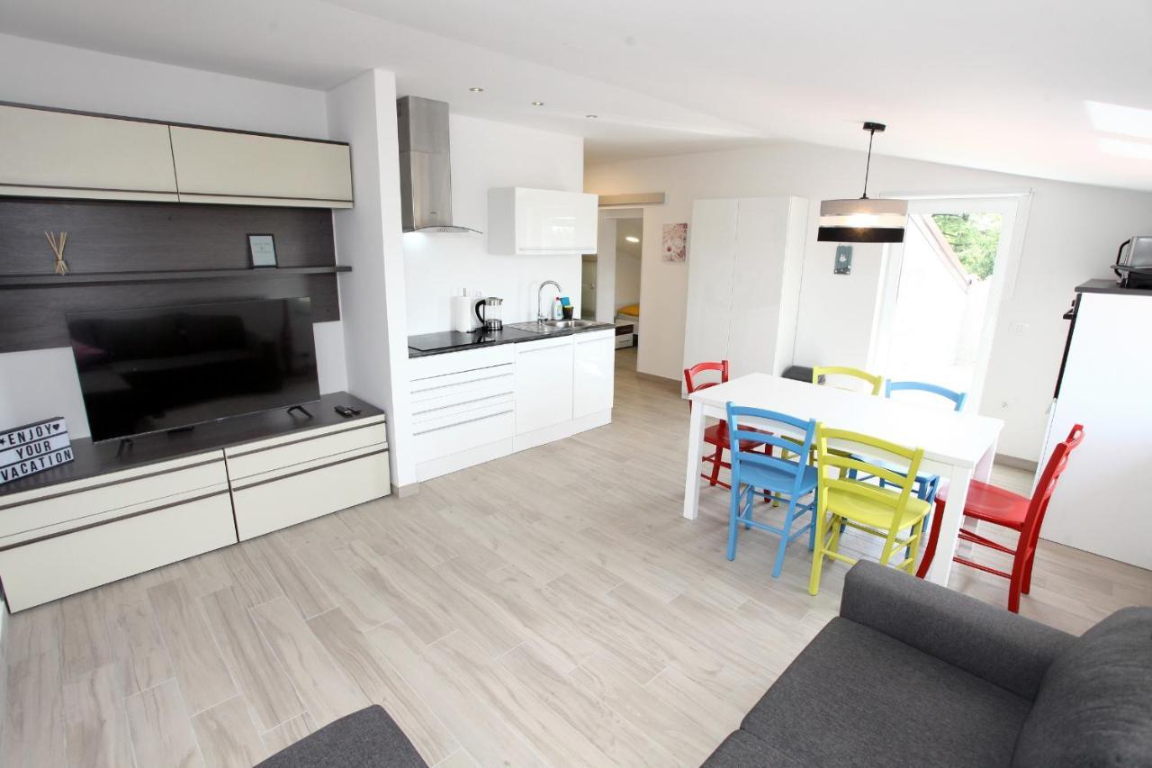 Sea View Istrian Countryside Apartment - Rota Dragonja Εξωτερικό φωτογραφία